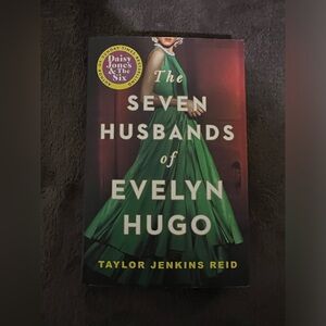 The Seven Husbands of Evelyn Hugo by Taylor Jenkins Reid